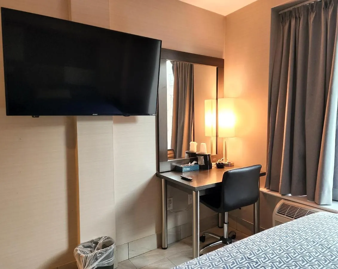 Wheeler Hotel New York 2*,